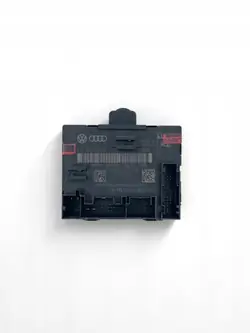 Módulo de puerta Audi A5 8T OEM 8T0959793Q - Usado