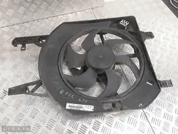 Framfläkt RENAULT TRAFIC II 8200662039
