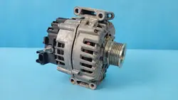 MERCEDES W205 C400 3.0B 19r Vaihtovirtageneraattori A0009061722