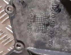 Jakoketjun kansi OEM A6420150701 Mercedes-Benzille