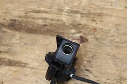 12V tupakansytytinpistorasia Lexus UX 250h 2021