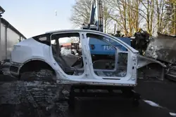 Aile arrière droite Tesla Model Y OEM mamAUTO-1047300-