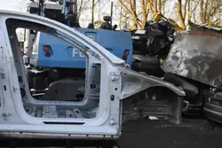 Tesla Model Y rechte hintere Kotflügel OEM mamAUTO-1047300-