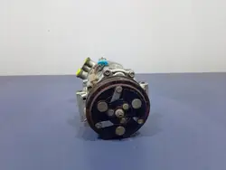 Compresseur A/C OEM 93197129 pour Opel Vectra C Lift 1.8