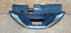 Vorderer Stoßfänger Grill NISSAN QASHQAI II J11 LIFT 62310HV00A