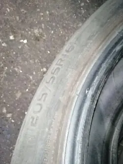 Grelha traseira Opel Zafira B OEM 20555R16 - Usado