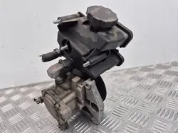 Pompe de direction assistée Mercedes C230 W203 A0054661601
