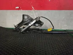 Charnière de Capot Gauche OEM 8W0823823 Audi A4 B9
