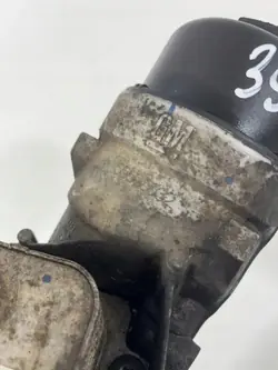 Öljynsuodattimen Pohja OEM 55595532 Opel Astra J:lle