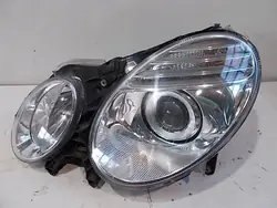 MERCEDES E-KLASSE 211 LIFT 07-09 BI XENON LINKES LAMPEN A2118203561