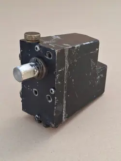 Bomba elevación cabina Volvo OEM 3198846 - Usado