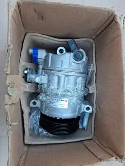 Klimakompressor 8FK351322-741 für VW Golf V 1.9 TDI
