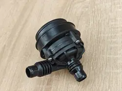 Bomba de circulação de água OEM 8651287 para BMW 530i