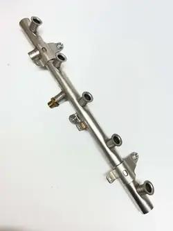 Carril de inyección OEM 07K133317J para Audi RS3 RSQ3 TTRS 2.5 TFSI