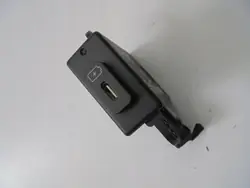 Tomada de carregamento USB OEM 96125-P1600WK para Kia Sportage