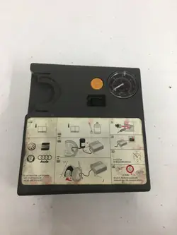 Pompe à air Seat Ibiza 6J OEM 8P0012615C
