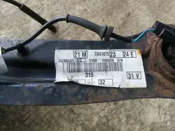Ford Focus 2012 Moyeu Roue Arrière OEM CK41875 Gauche