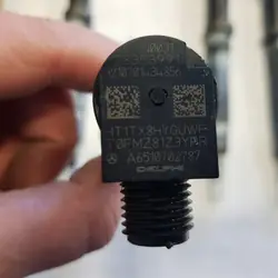 Injecteur Mercedes 2.5CDI OEM A6510702787 - Occasion