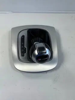 Audi A1 A3 Capa Alavanca Mudanças OEM 8P1713463A