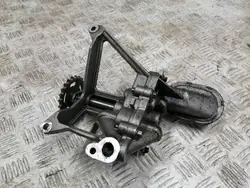 Pompe à huile Ford OE 9682393380 d'occasion