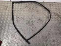Joint de vitre avant OEM FBZ14735 - Subaru