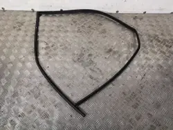 Joint de vitre avant OEM FBZ14735 - Subaru