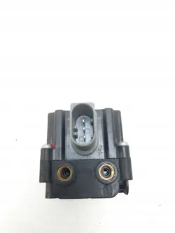 2015 BMW 5 F10 F11 Bloco de Válvula de Suspensão Pneumática MAM82039