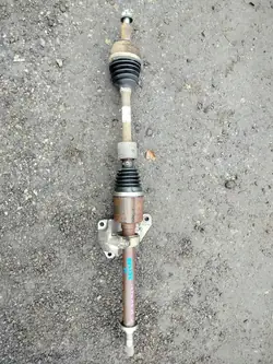 Eixo dianteiro direito Dacia Duster II 1.6 SCE 391001740R