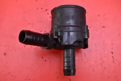 Waterpomp DS78-8C419-AC voor Ford Mondeo MK5 2.0 Hybride