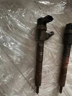 Inyector Bosch 0 445 110 300