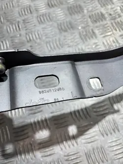 Charnière de Capot Gauche OEM 9834812480 Opel Mokka B II
