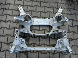 BMW Moottorituki OEM 6898628 5 G60 G61 7 G70