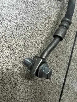 Manguera de freno delantera derecha Tesla Model Y OEM 1188724-00-A