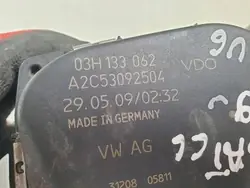 Corps de papillon Volkswagen 03H 133 062 C