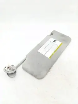 Visera izquierda Toyota OE OEM 9642102L20 Usado