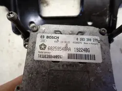 Distronic-Radar OEM 68259548AA für Jeep Grand Cherokee WK2