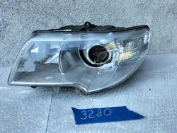 LINKER REFLEKTOR SKODA SUPERB II 3T1941015B