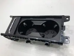 Dryckeshållare OEM 5E3862531A för Skoda Octavia IV
