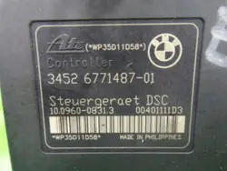 Pompe ABS OEM 3451-6771486-01 pour BMW E81
