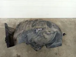 Oikea etupyöräkaari Mercedes-Benz C207 W207 A2076901730