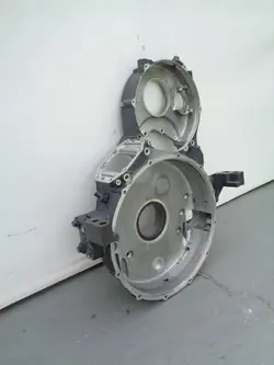 Cárter da embraiagem Iveco Stralis Cursor 9 OEM 5801623399