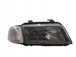 AUDI A4 B5 Faro Derecho + Indicador 8D0941030B