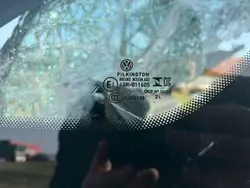 Vitre de carrosserie avant gauche VW Multivan T7 OEM CER3137