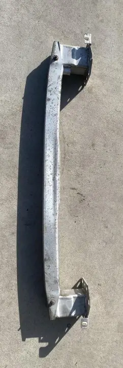 Poutre de pare-chocs avant OEM 9656741380 Peugeot 308