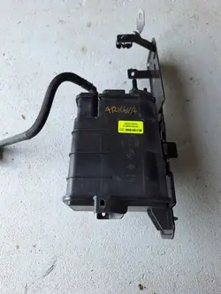 Hiilifiltteri OEM 149503995R Renault Arkana:lle
