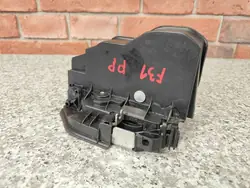 BMW E60 E70 E87 E90 F10 F20 F30 Höger Framdörrslås 4 Pin