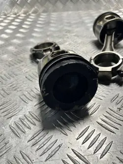 Kolben & Pleuel OEM VW29319 für SEAT Ateca