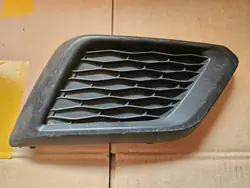 Grade de para-choque direita NISSAN X-TRAIL T32 14-17