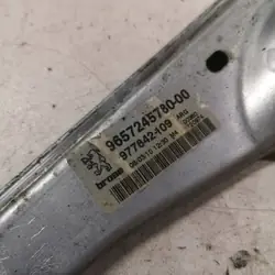 Régulateur manuel vitre arrière gauche OEM 965724578000