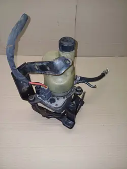 Bomba de dirección Volvo OEM 9N51-3K514-AB